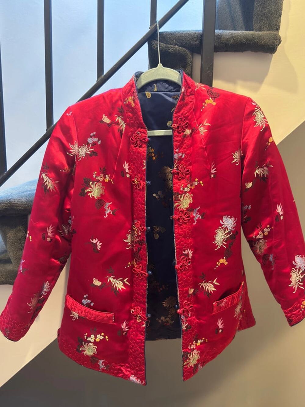 Vintage Peony reversible quilted embroidered jacket